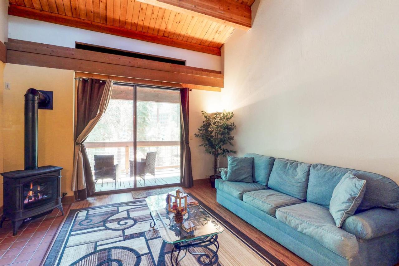 Starry Aspen Grove Hotel Truckee Exterior foto